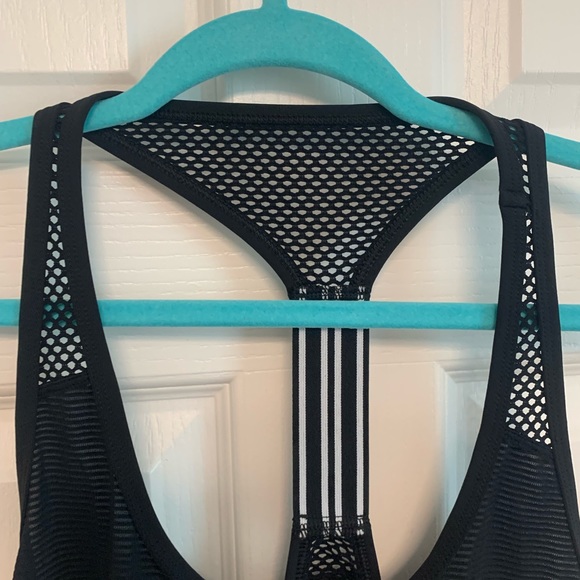 Lorna Jane Active black racer back tank top. New. XL - Picture 2 of 12